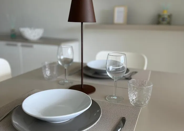 Blanco_loft708 Apartment